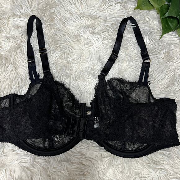 Chantelle| Vintage Women's black lace underwire bra - Picture 7 of 12